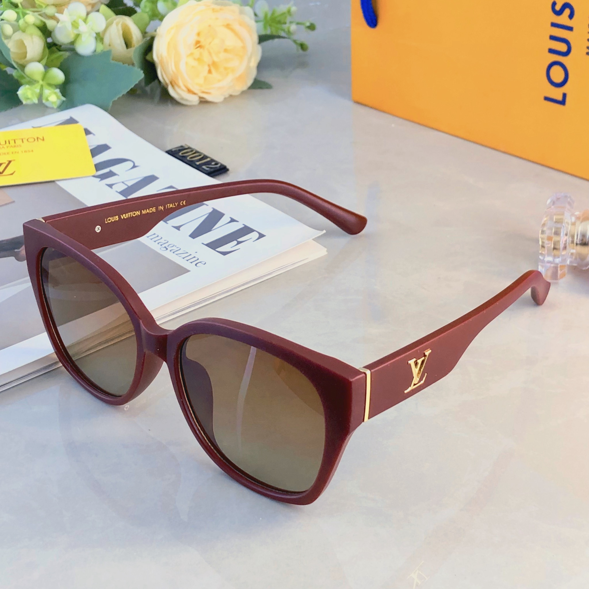 LV glasses-23