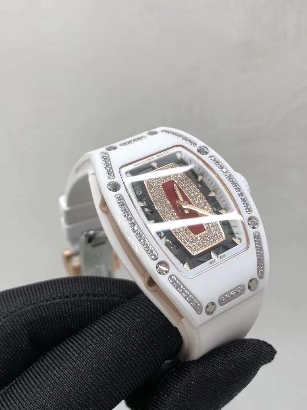 Watch 11