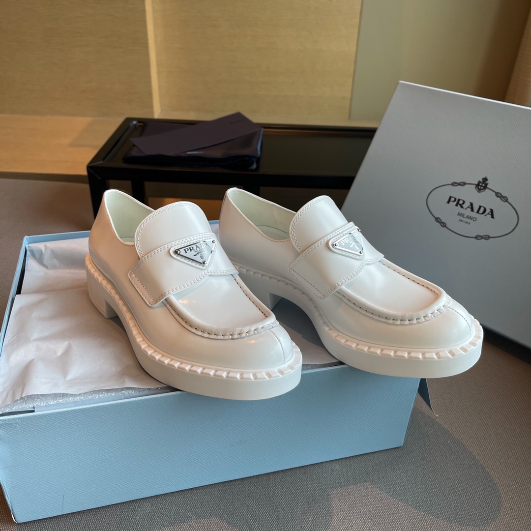 Prada women's leather shoes-38