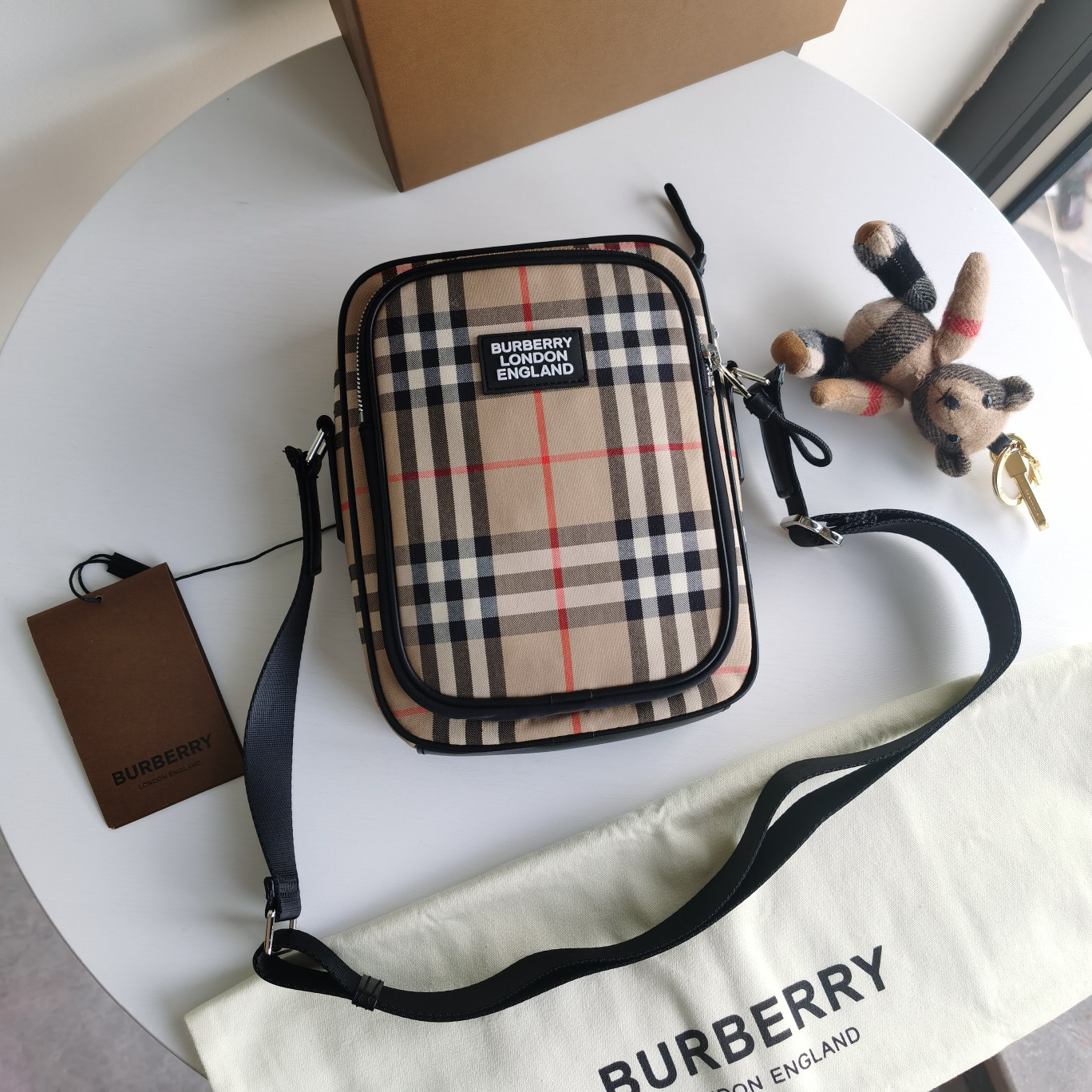Burberry bag-111