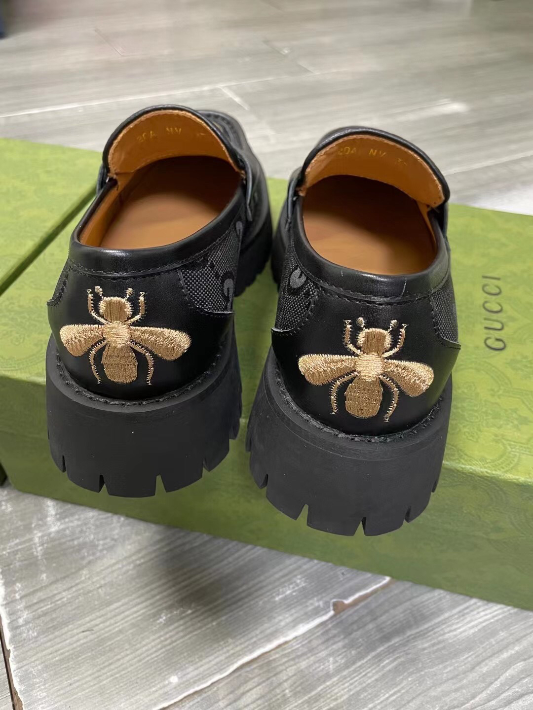 Gucci women's leather shoes-88