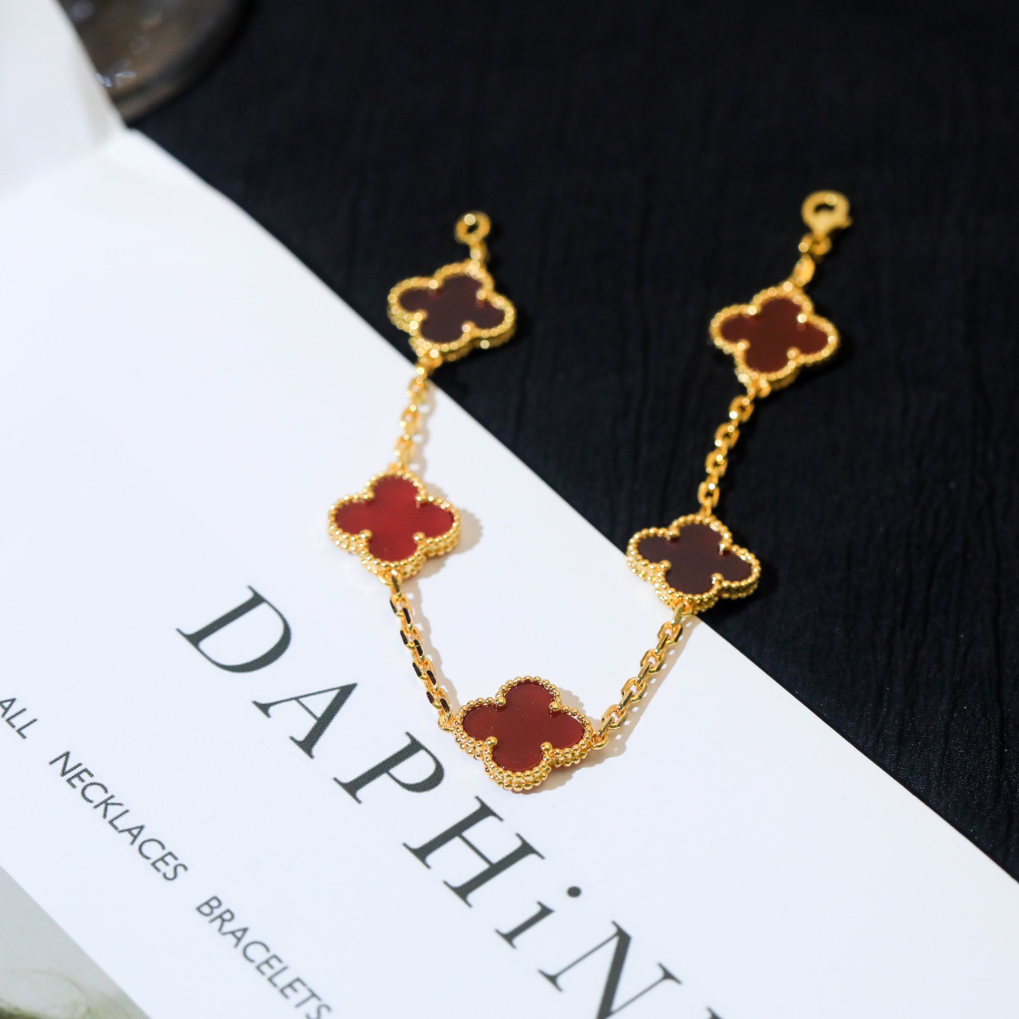 Van Cleef & Arpels Bracelet-73