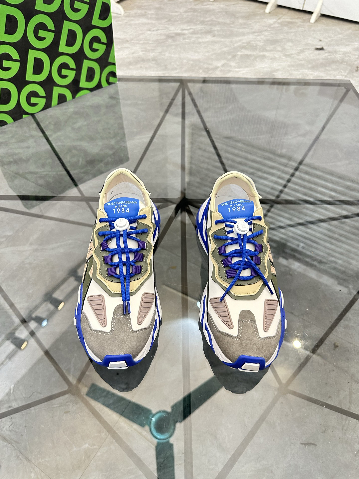 D&G Sneakers-182