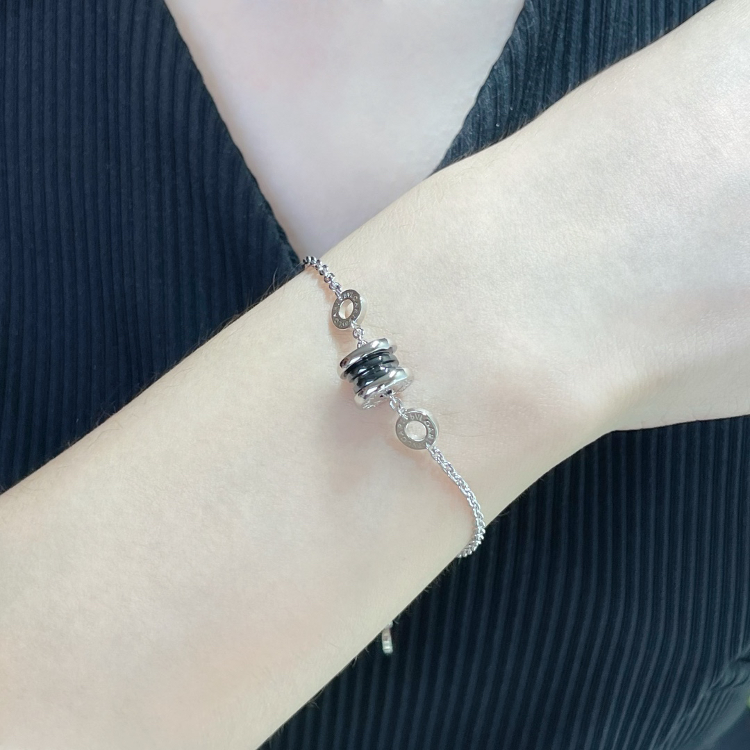 Bottega Veneta Bracelet-6
