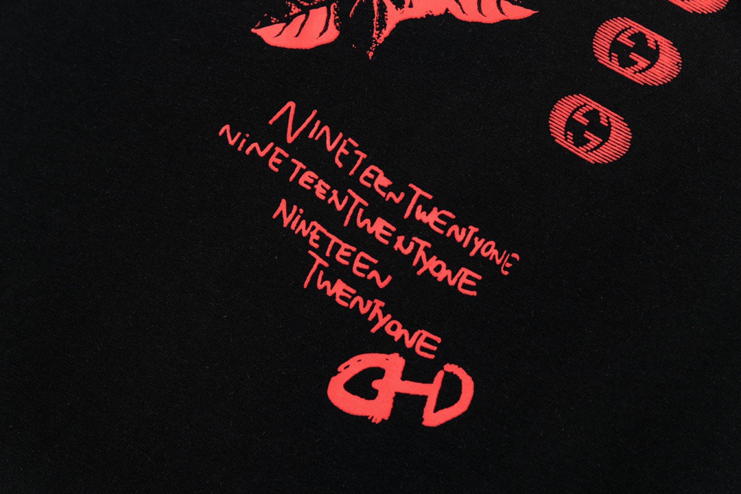 Gucci clothing-88