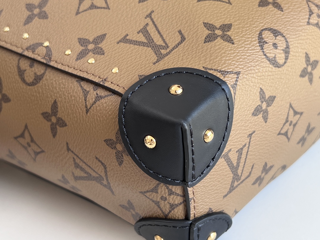 Louis Vuitton bag-51