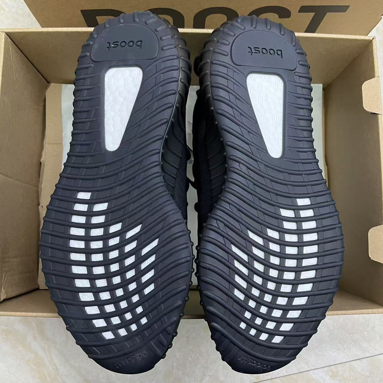 Adidas Sneakers-314