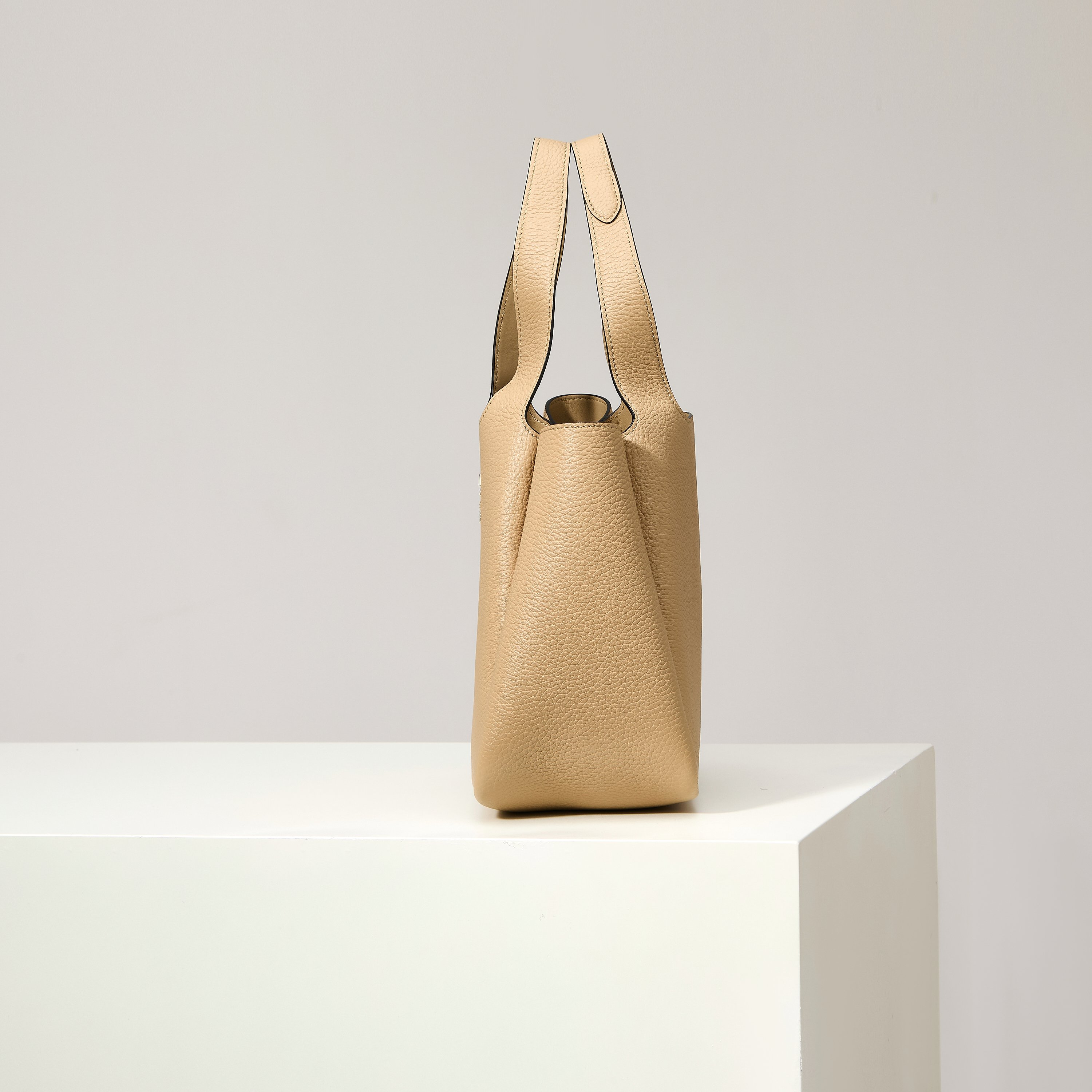 Prada bag-104