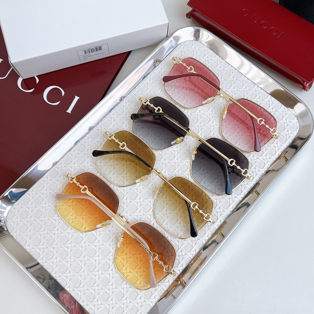 Gucci glasses-25