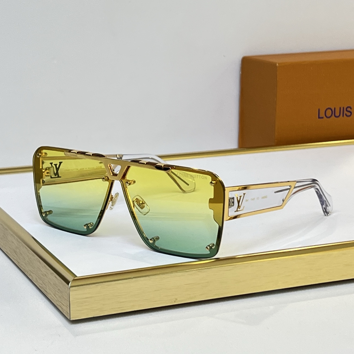 LV glasses-69