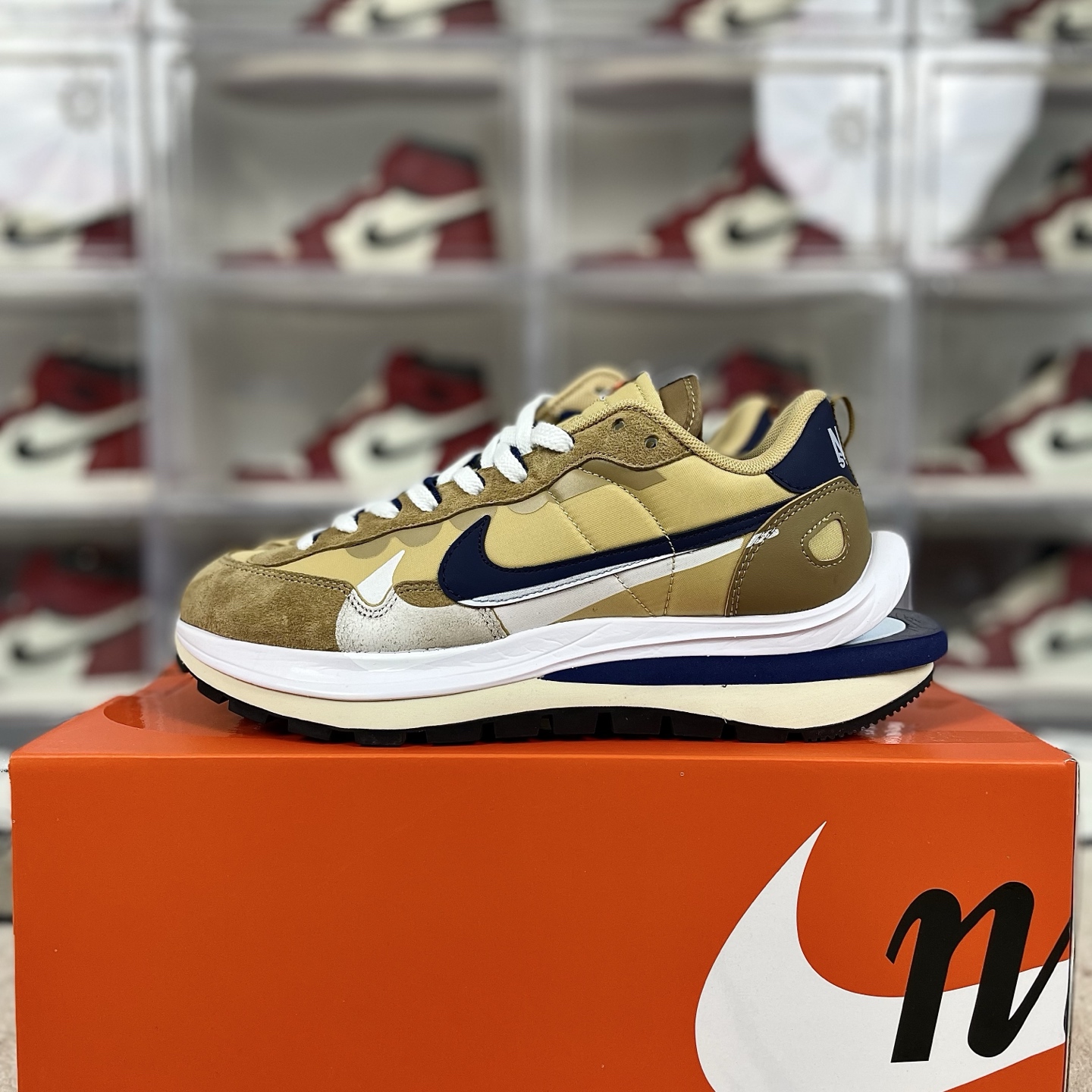 Nike Sneakers-331