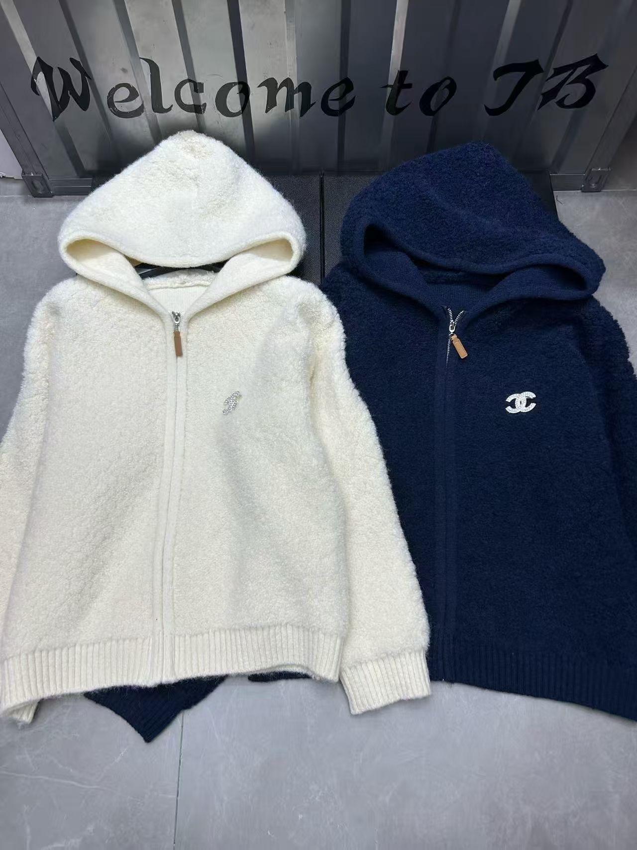 Chanel Clothing-233