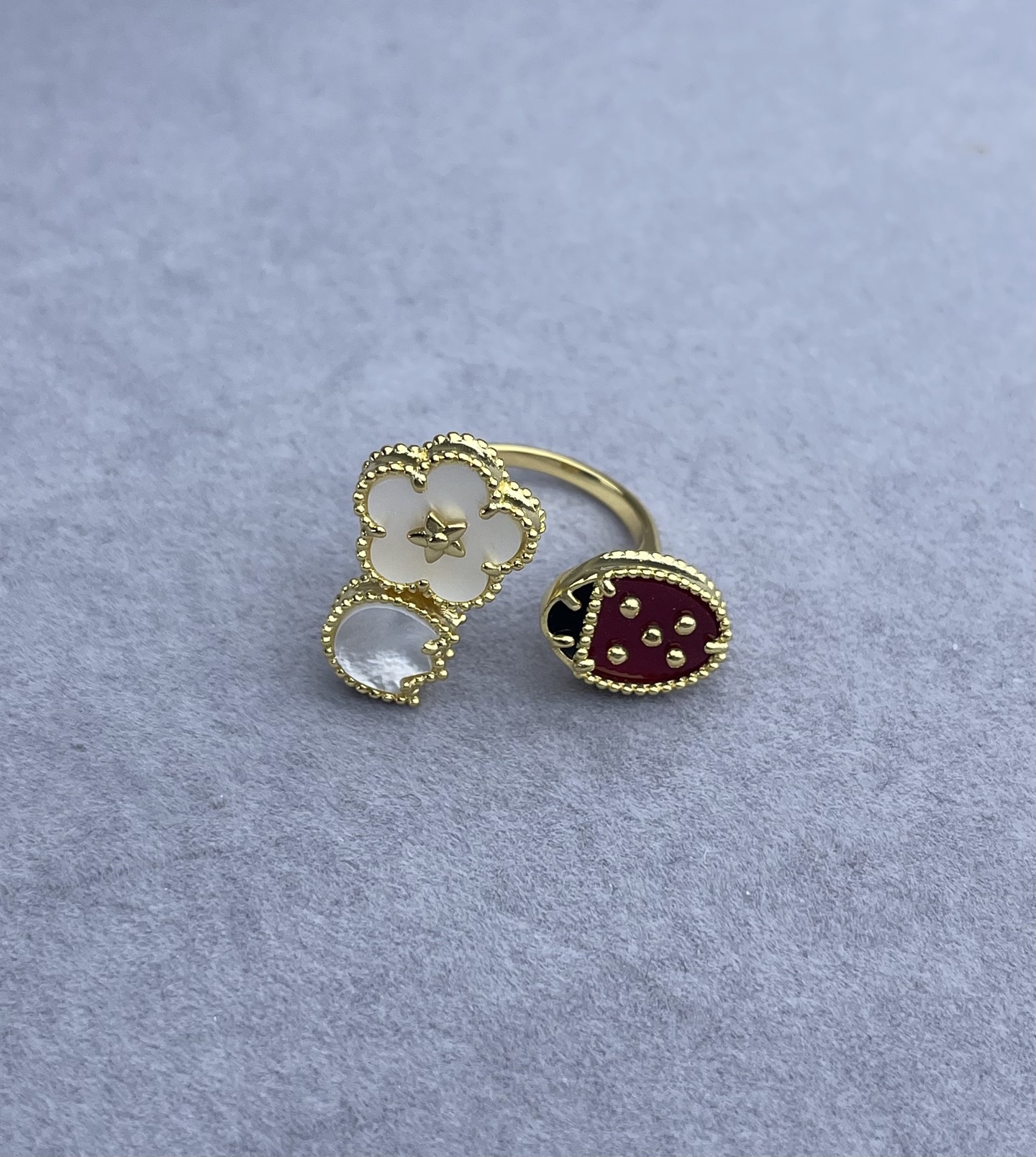 Van Cleef & Arpels ring-5