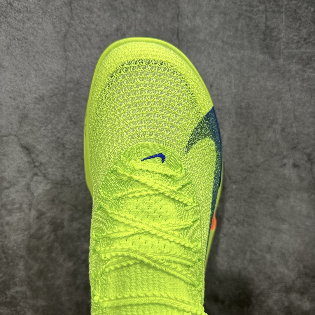 Nike Sneakers-103