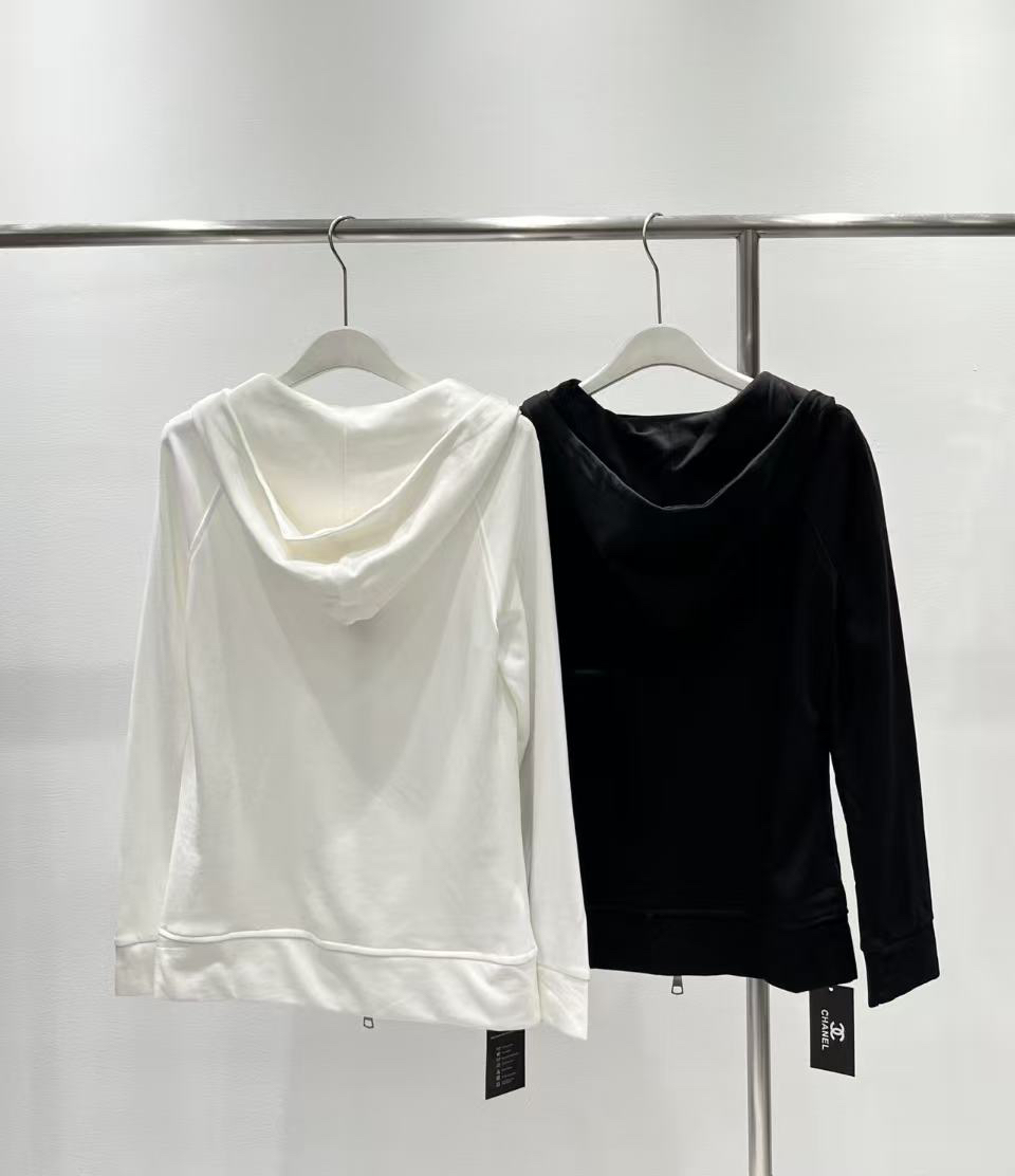 Chanel Clothing-230