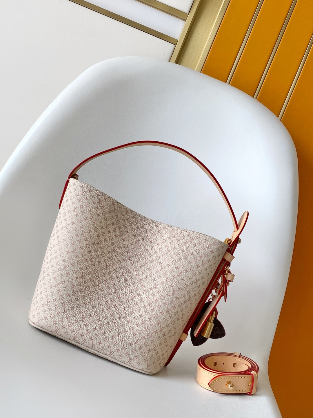 Louis Vuitton bag-192