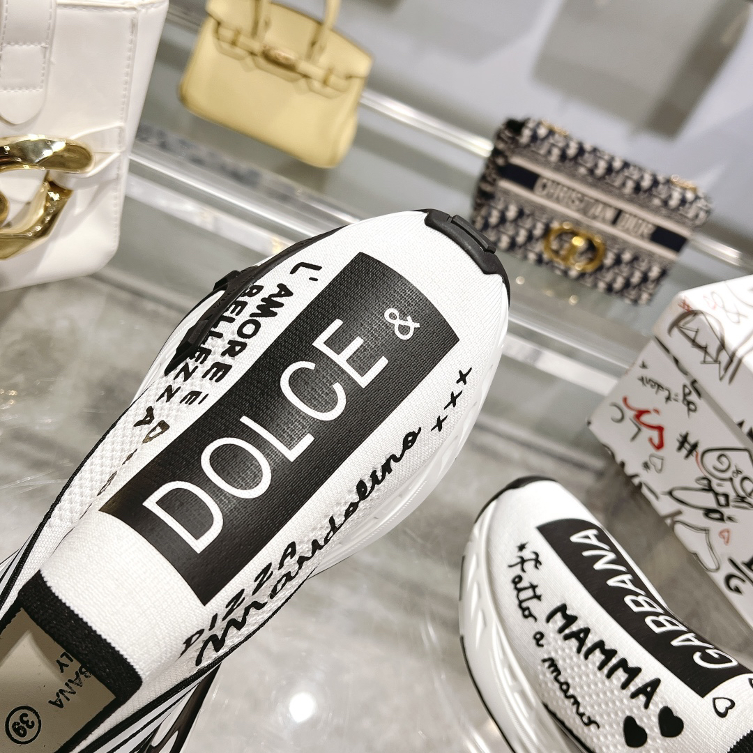 D&G Sneakers-238