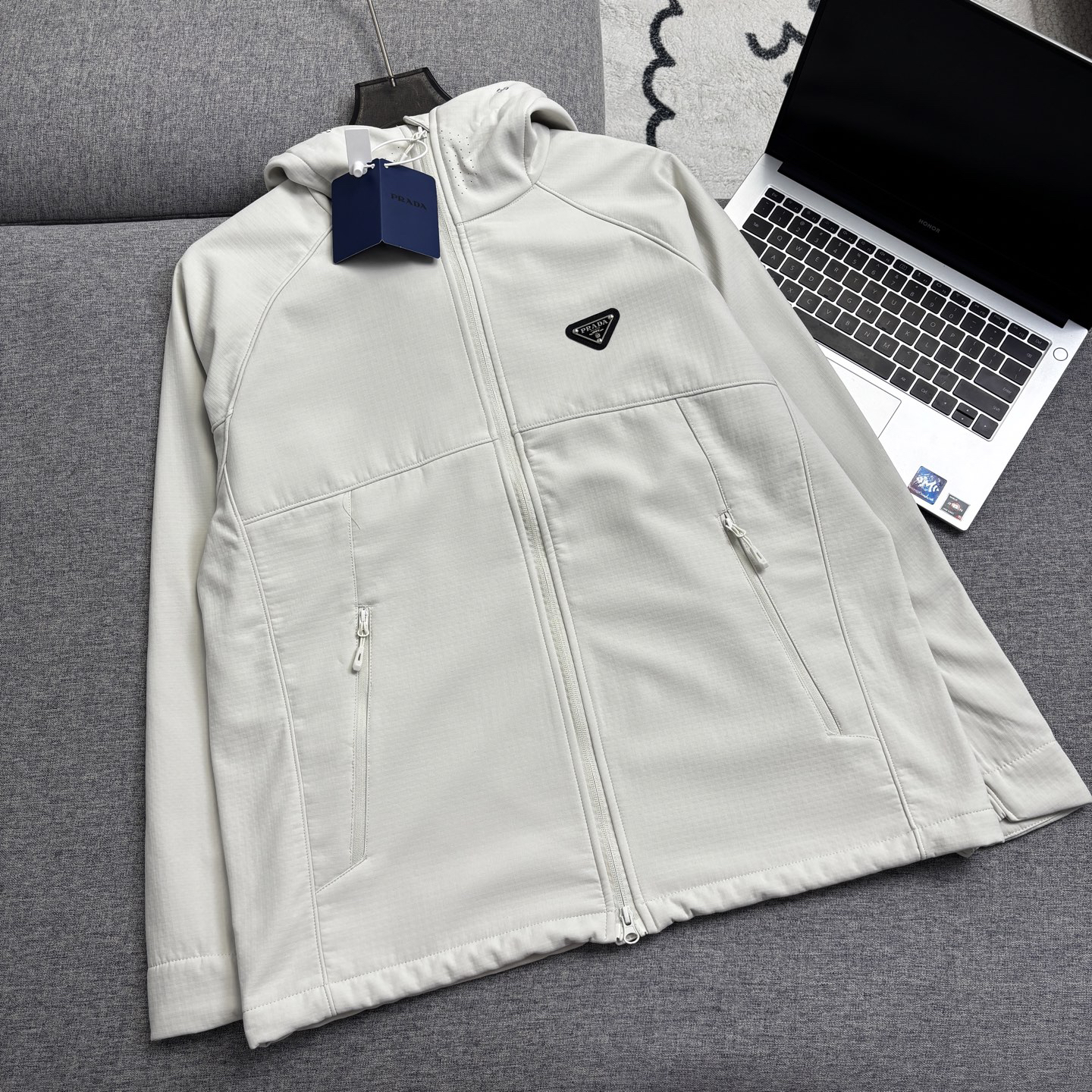 Prada Clothing-407