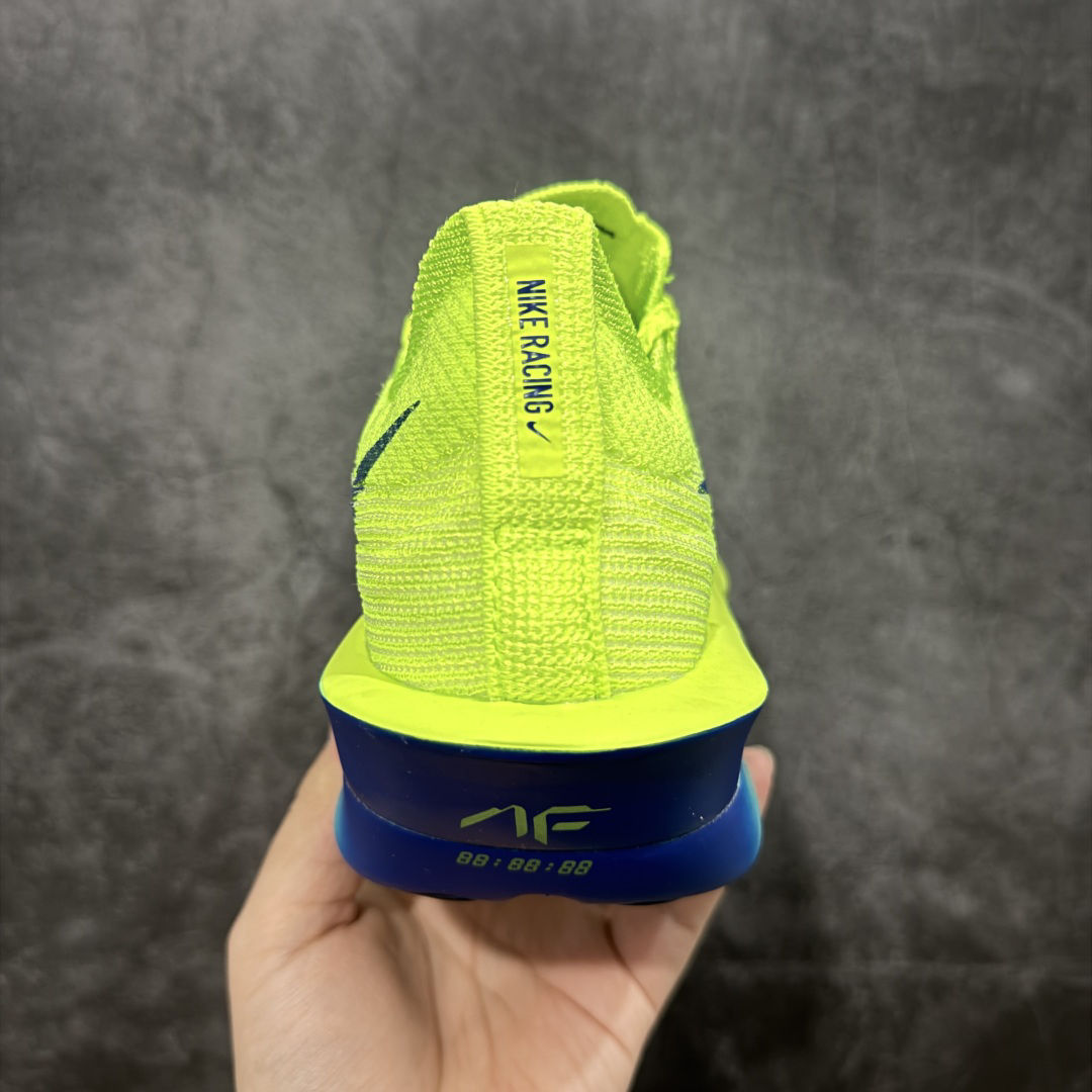 Nike Sneakers-103