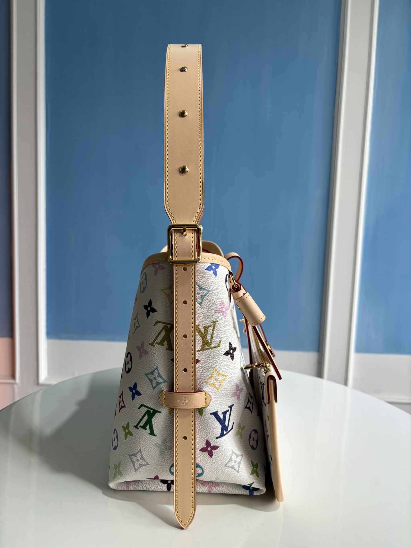Louis Vuitton bag-90