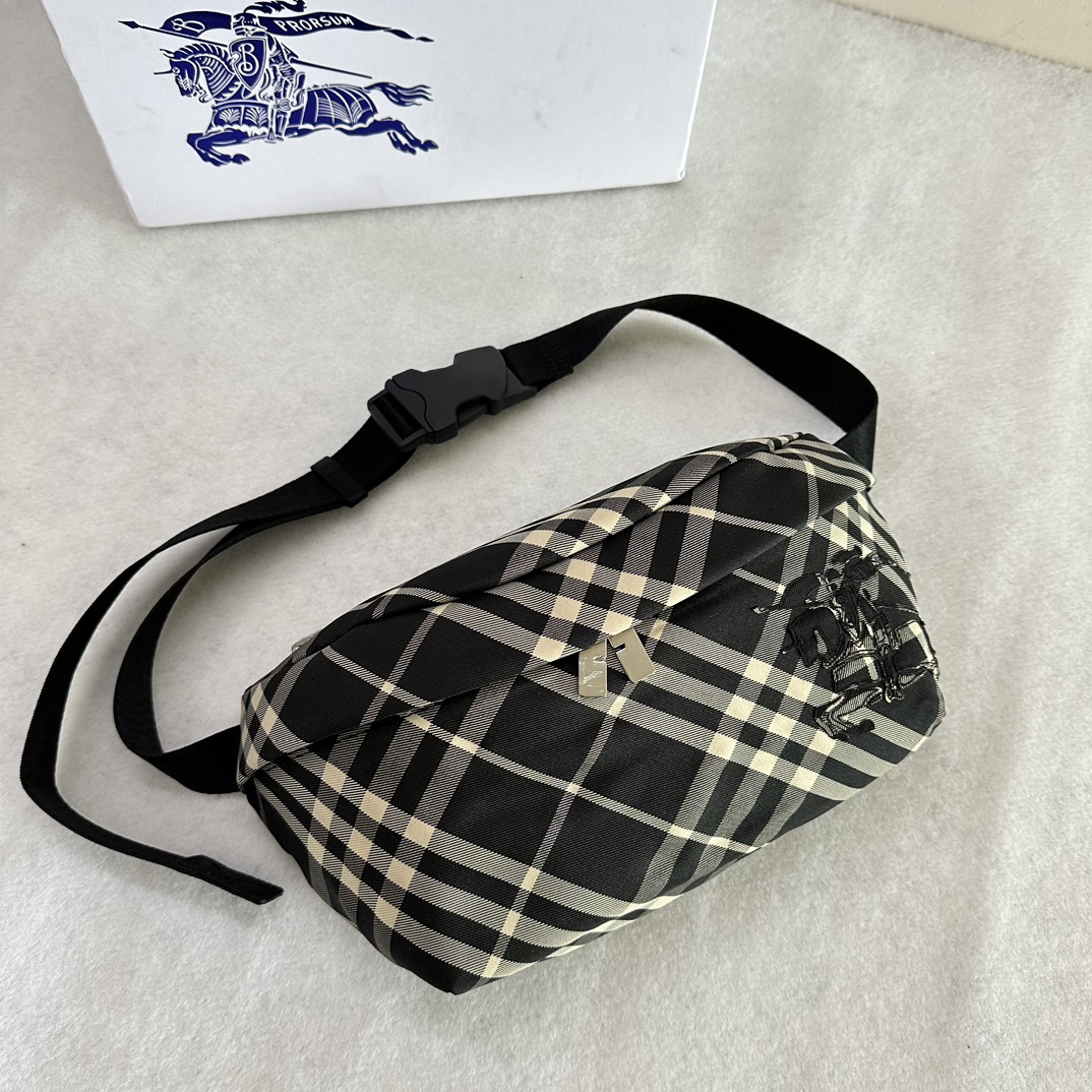 Burberry bag-72