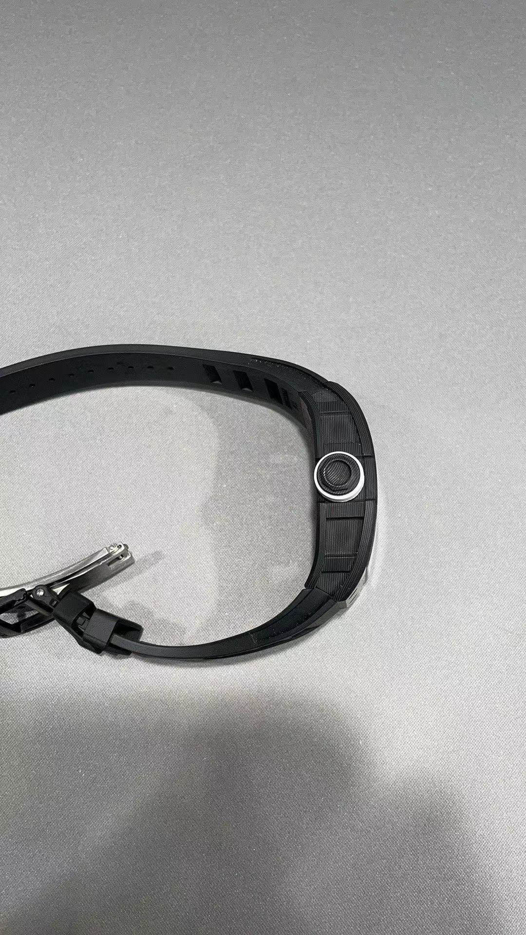Watch 6
