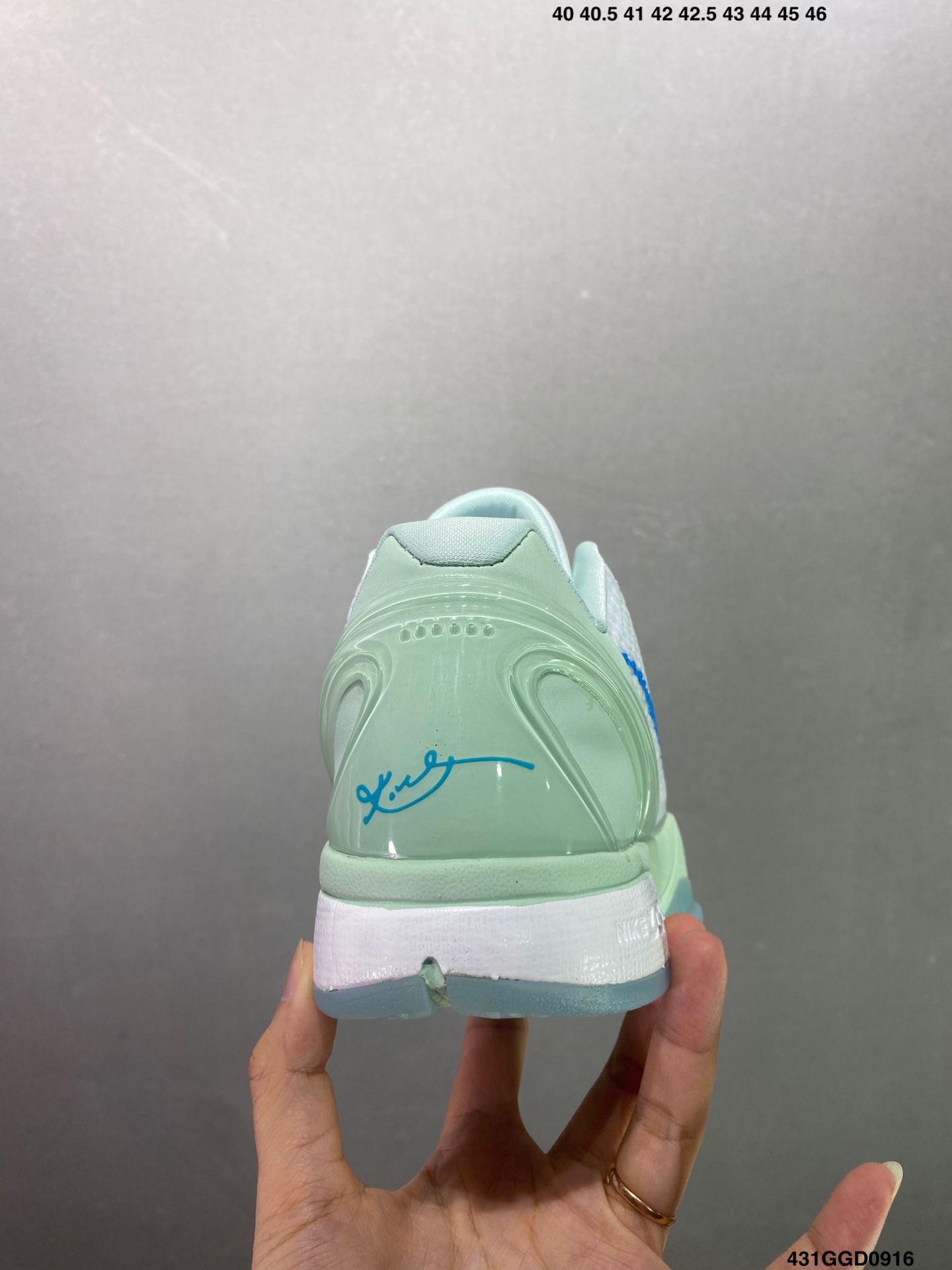 Nike Sneakers-338