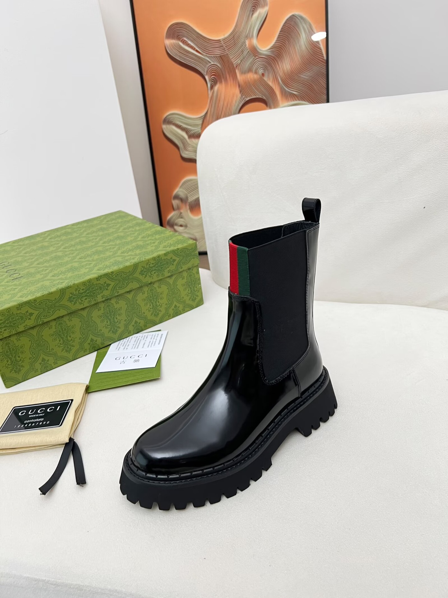 Gucci women's leather shoes-6