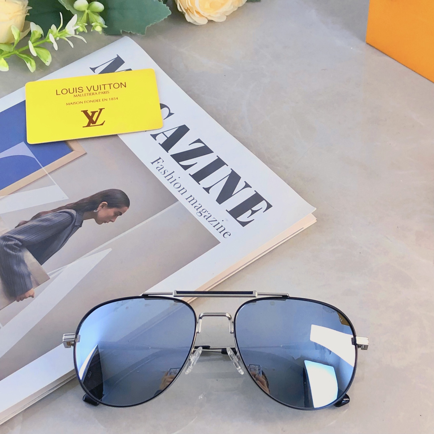 LV glasses-19