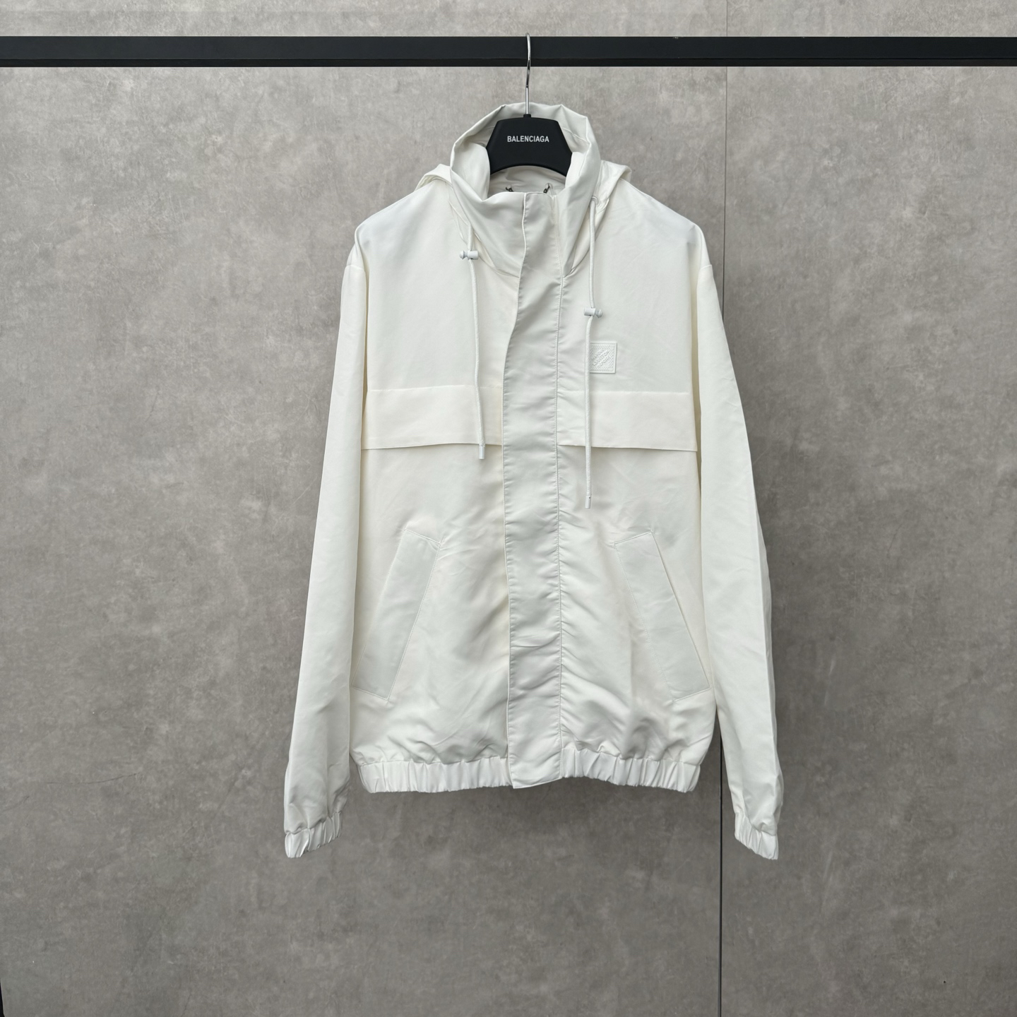 LV Clothing-286