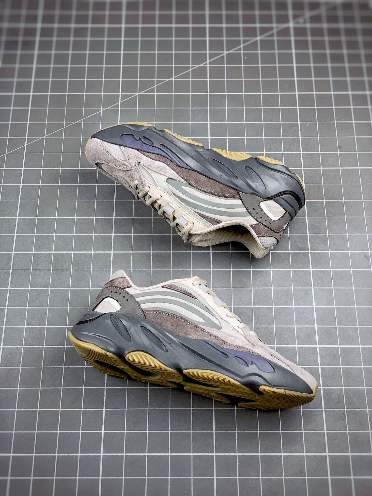 Adidas Sneakers-44