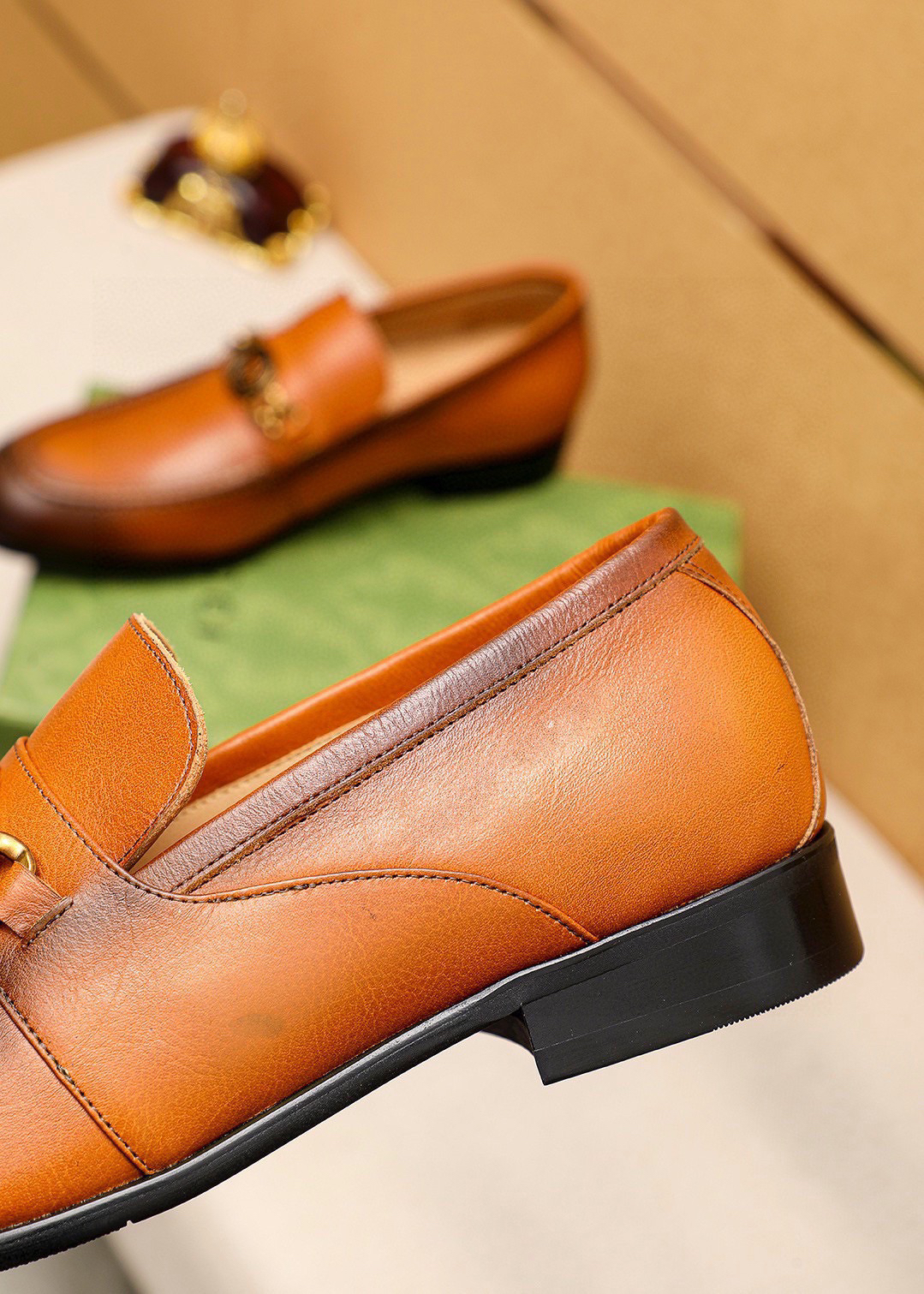 Gucci men's leather shoes-81