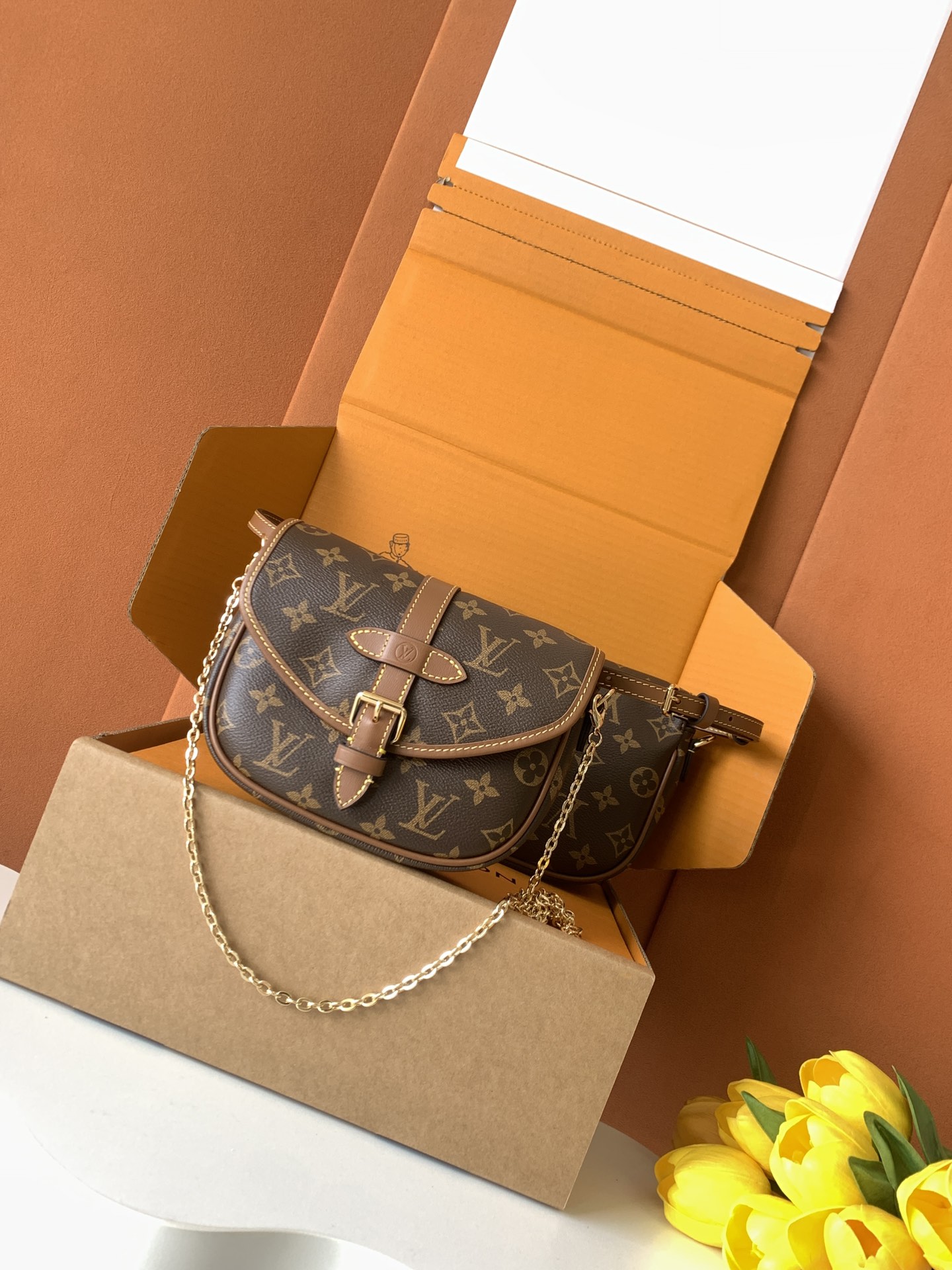 Louis Vuitton bag-130