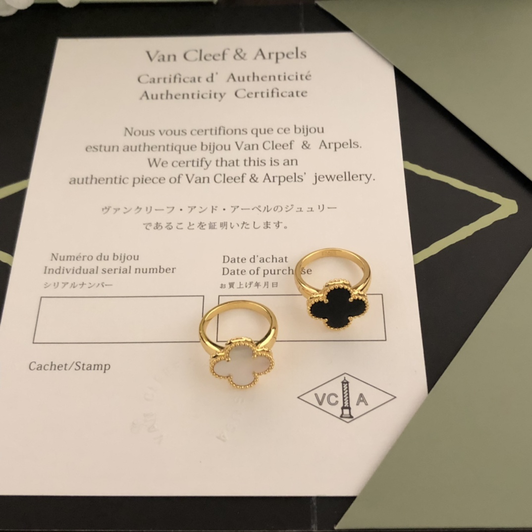 Van Cleef & Arpels ring-61