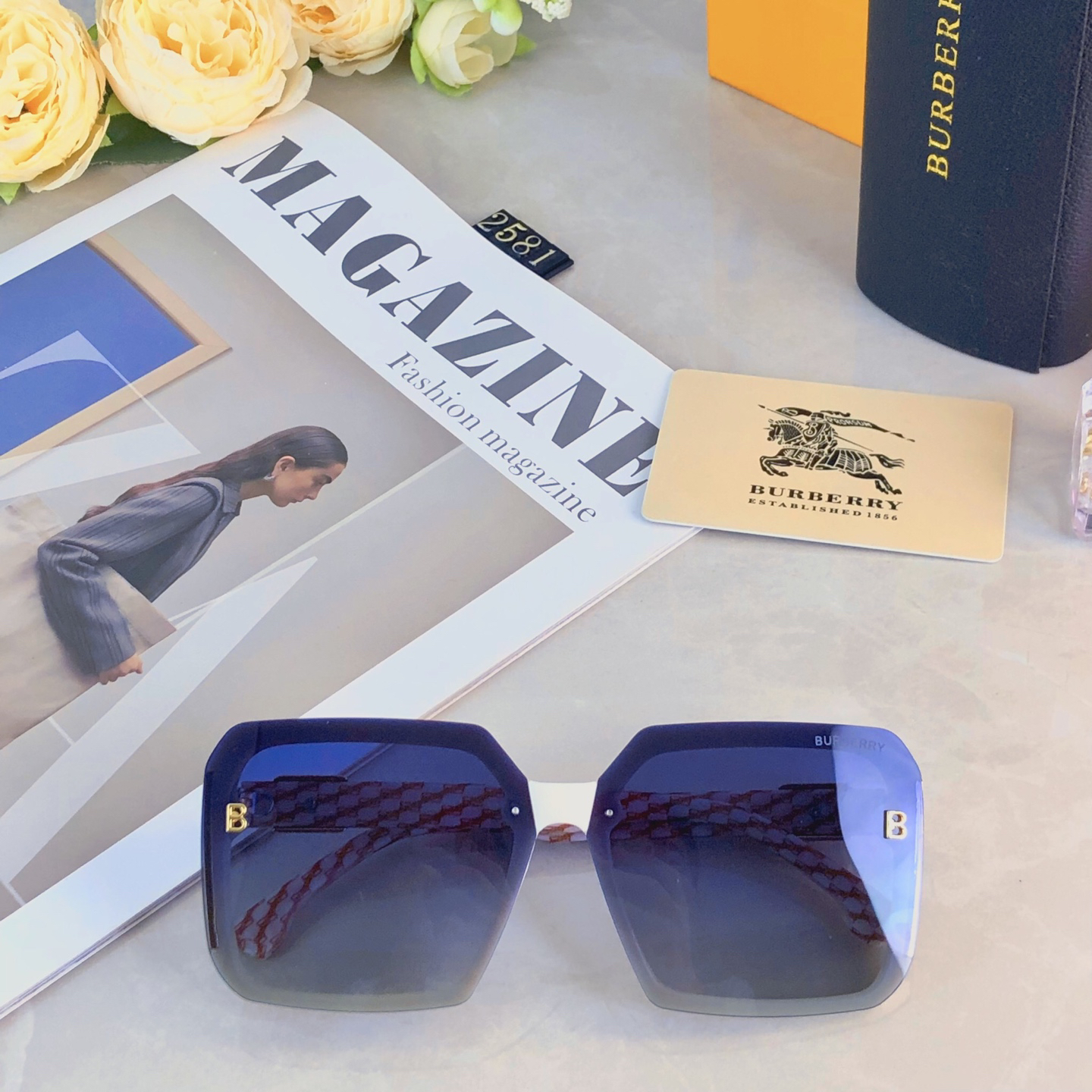 Burberry glasses-7