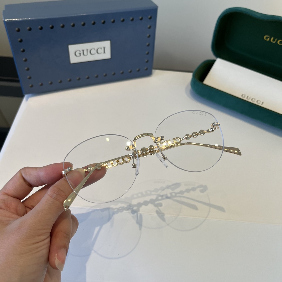 Gucci glasses-38