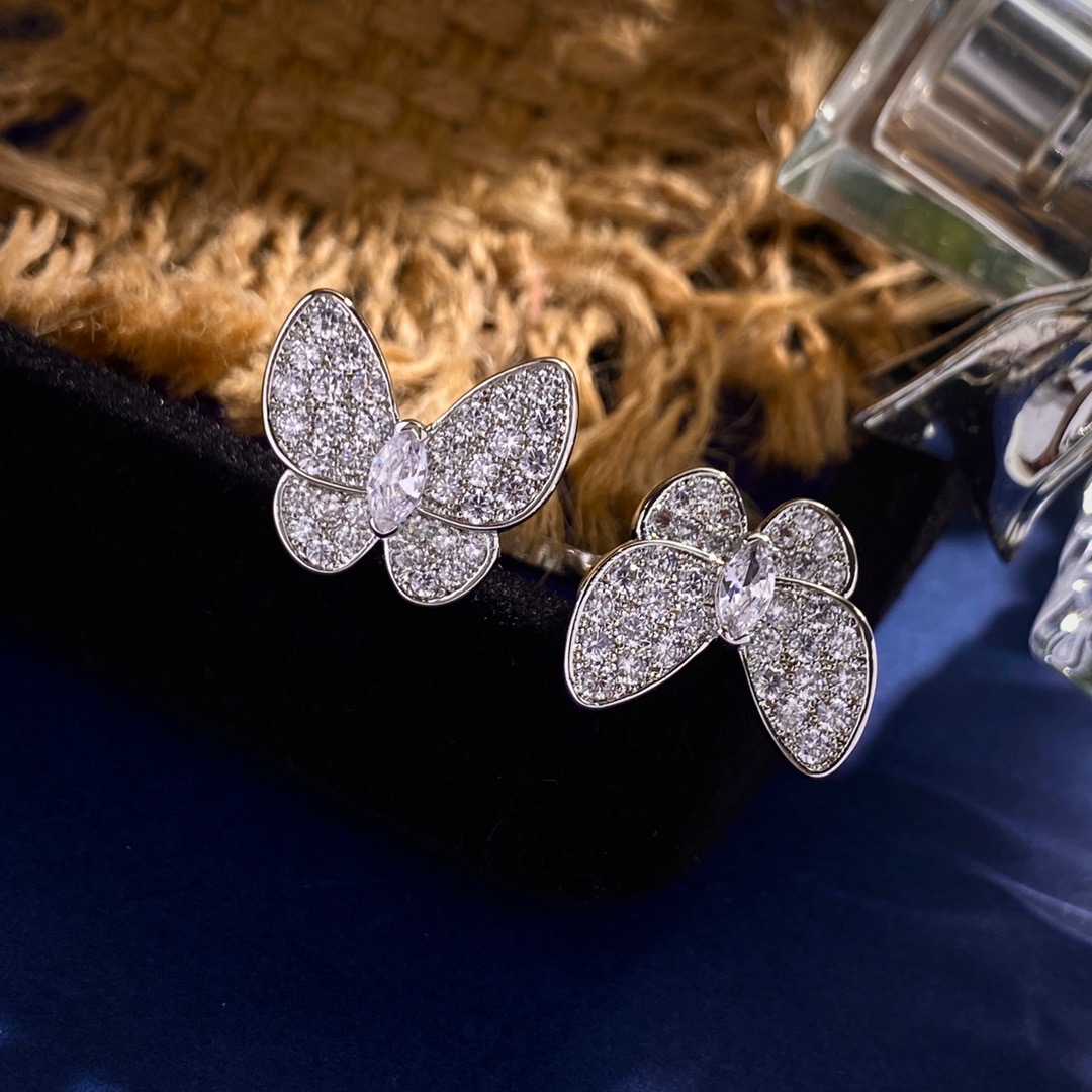 Van Cleef & Arpels ring-70