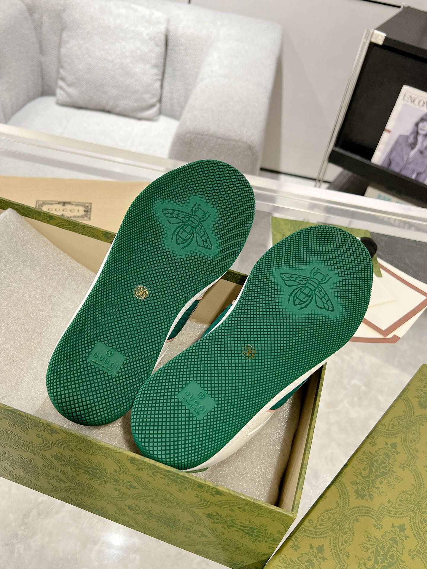 Gucci Sneakers-126