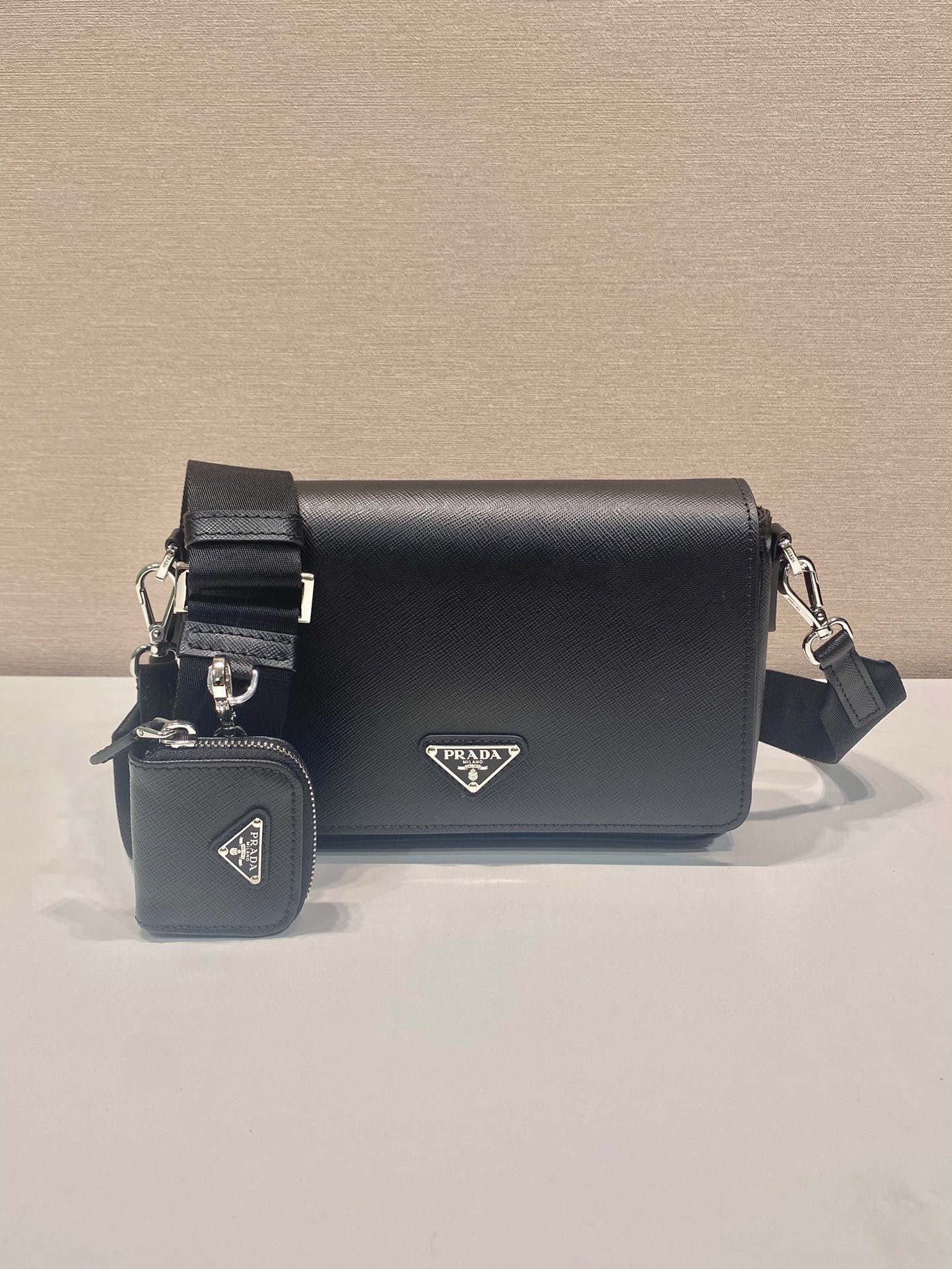 Prada bag-140