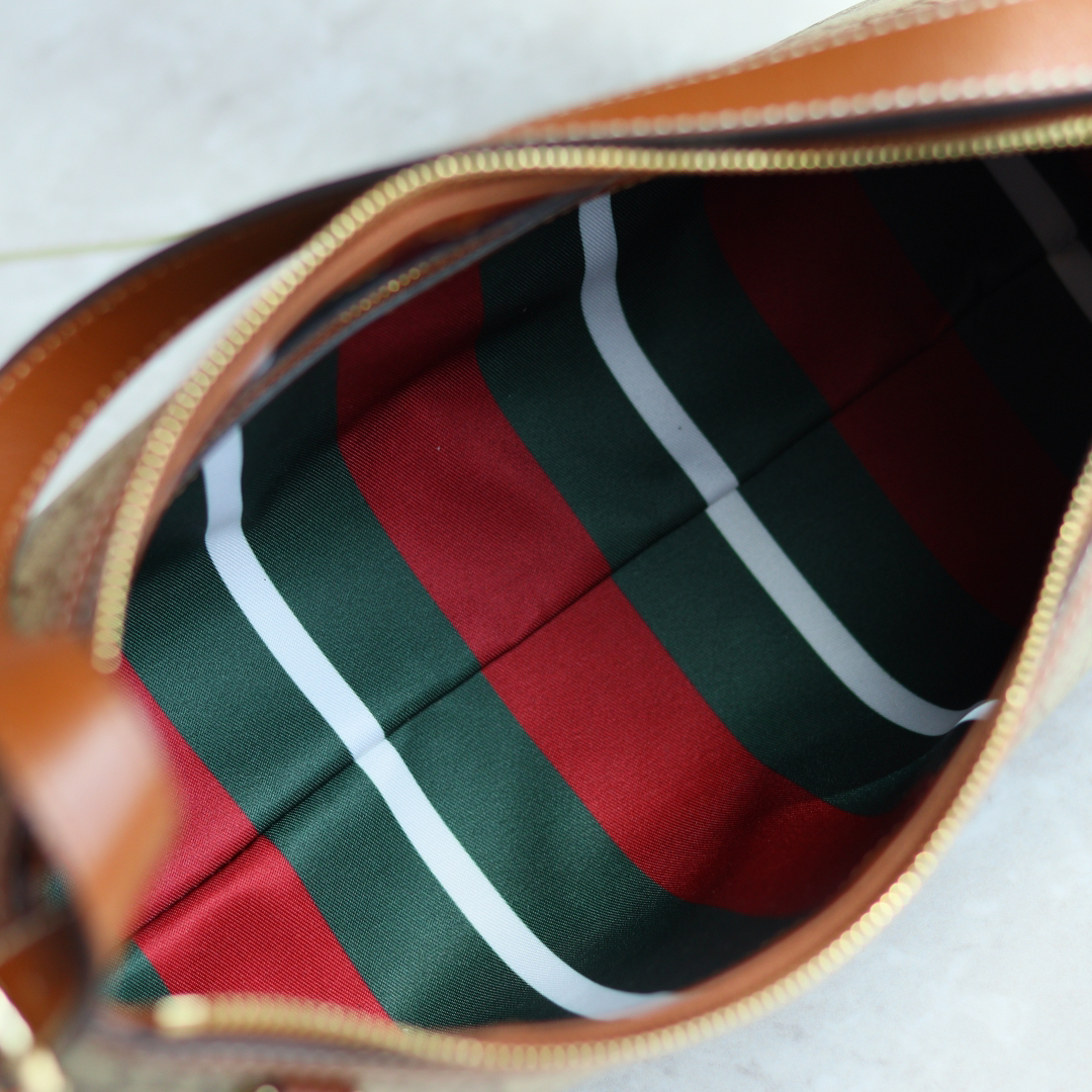 Gucci new bag-190