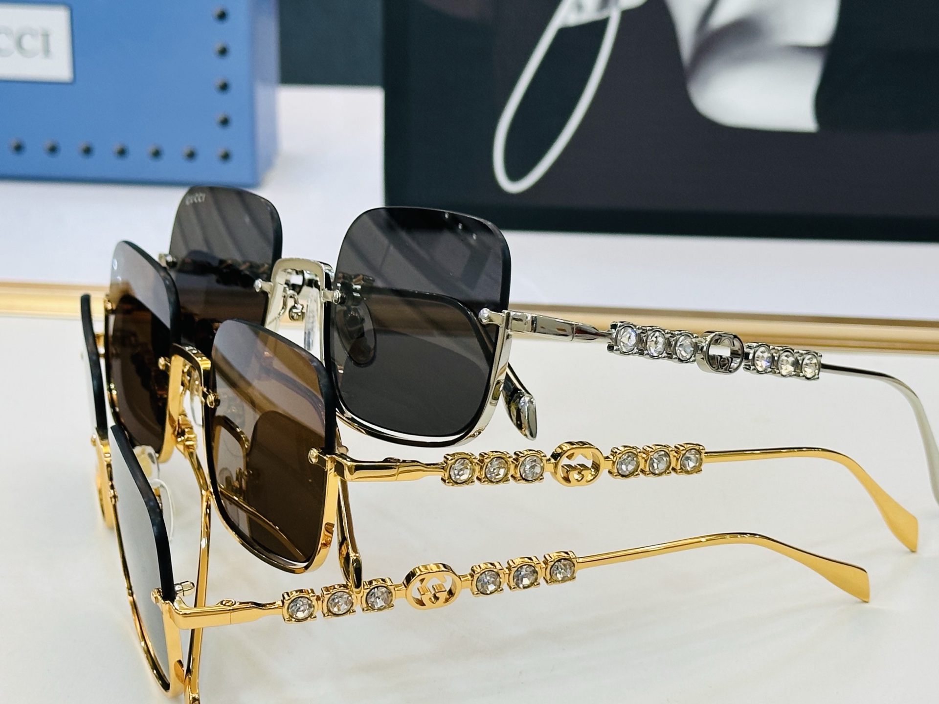 Gucci glasses-70