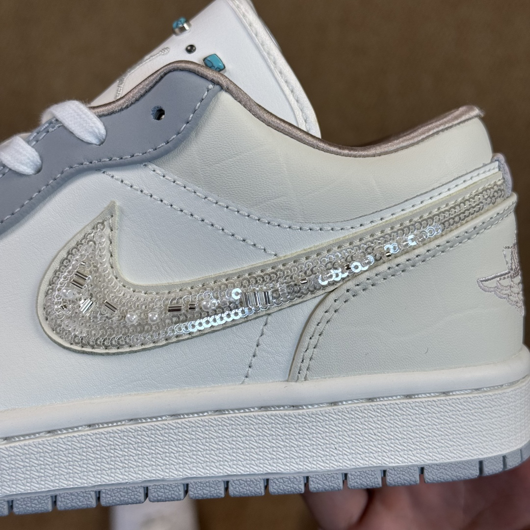 Nike Sneakers-261