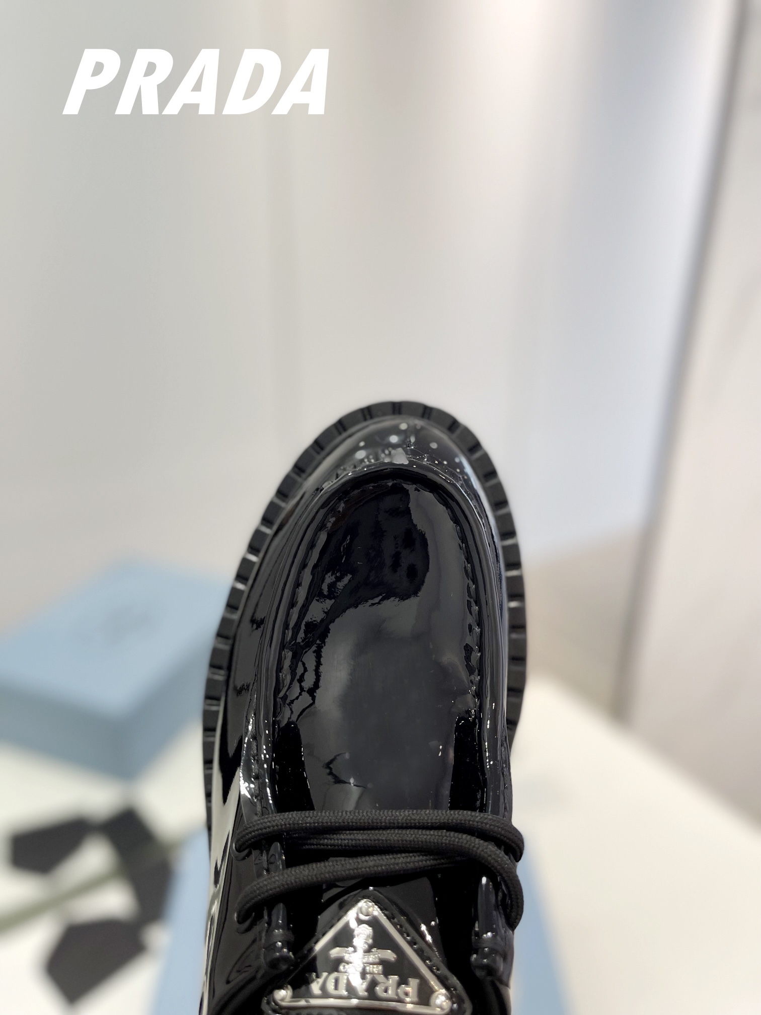 Prada women's leather shoes-2