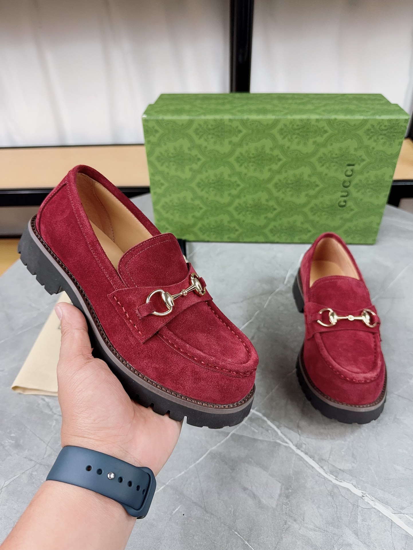Gucci women's leather shoes-111