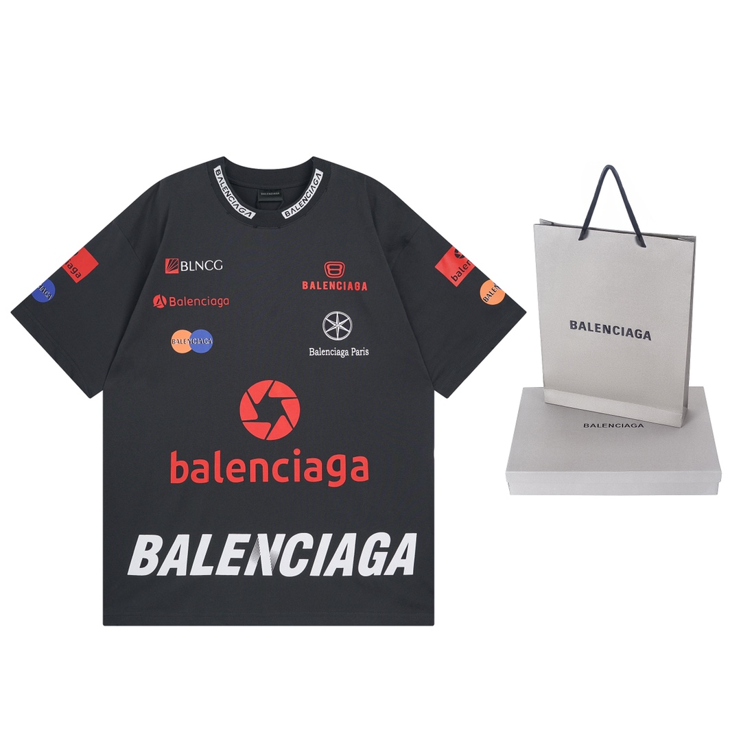 Balenciaga clothing-181
