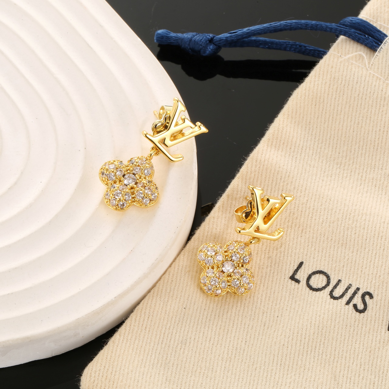 LV earrings-74