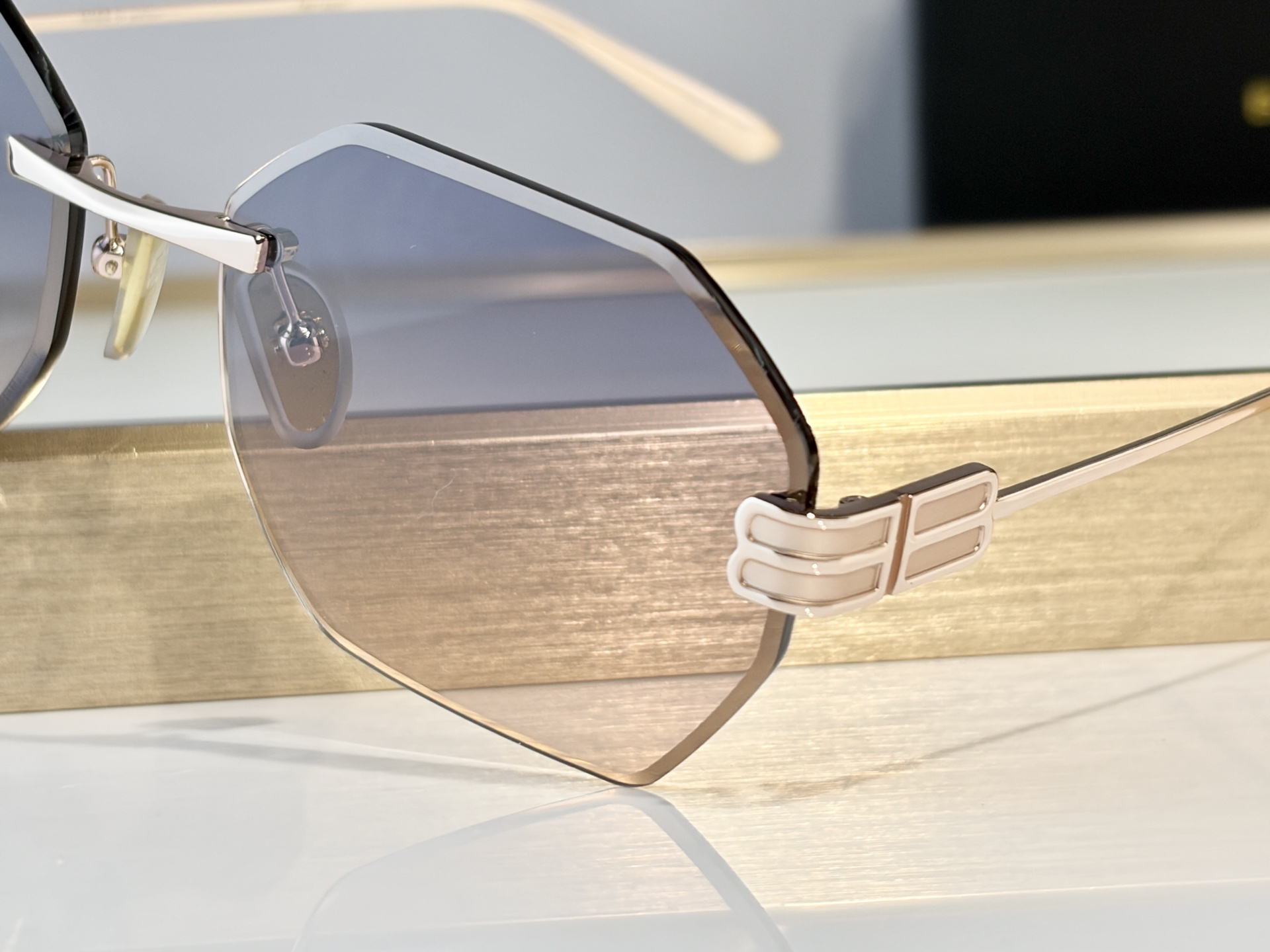 Balenciaga glasses-23