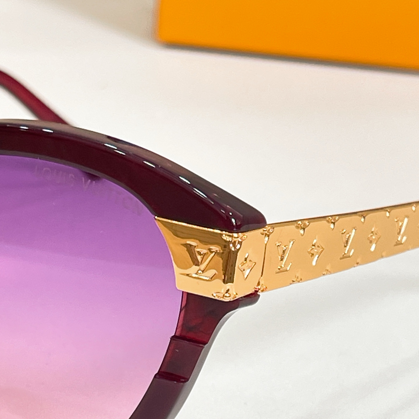 LV glasses-31