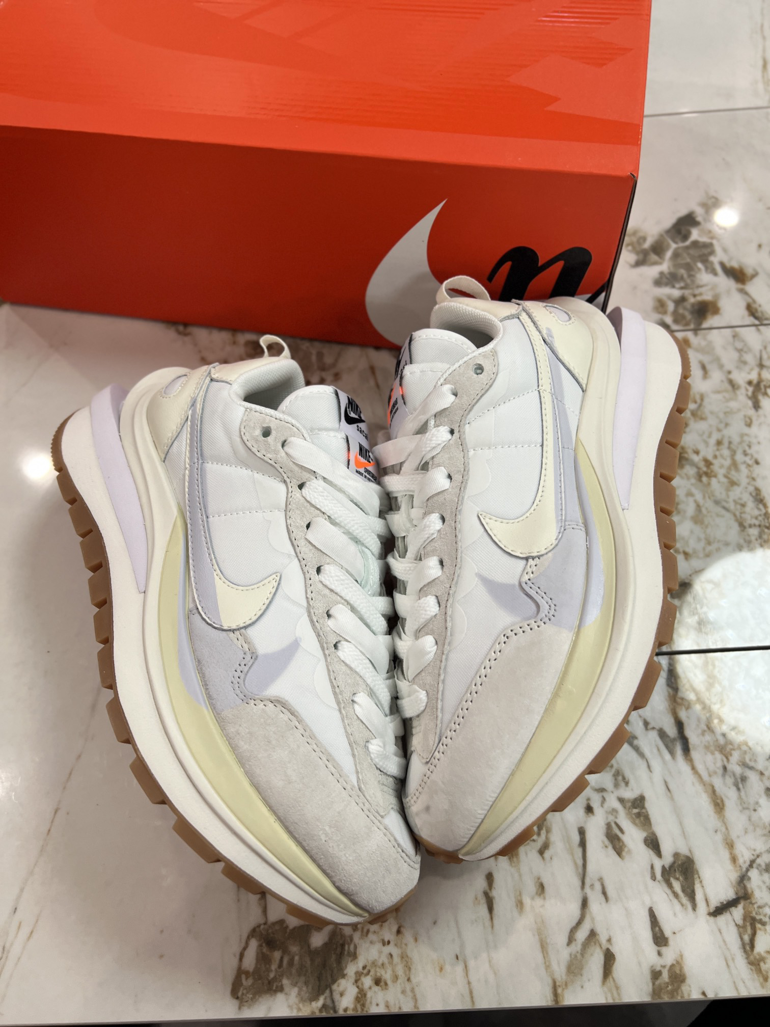 Nike Sneakers-254