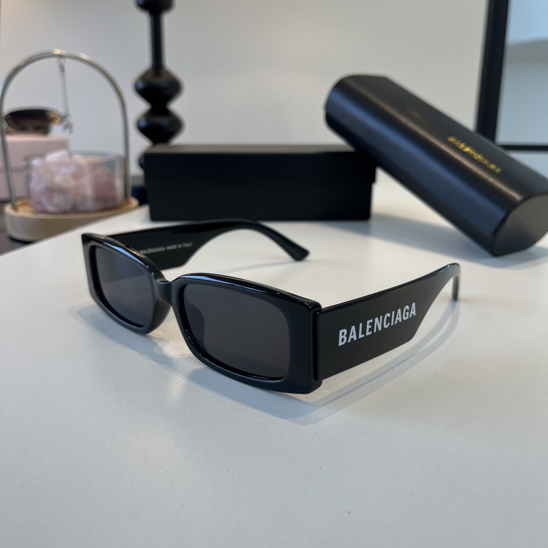 Balenciaga glasses-41